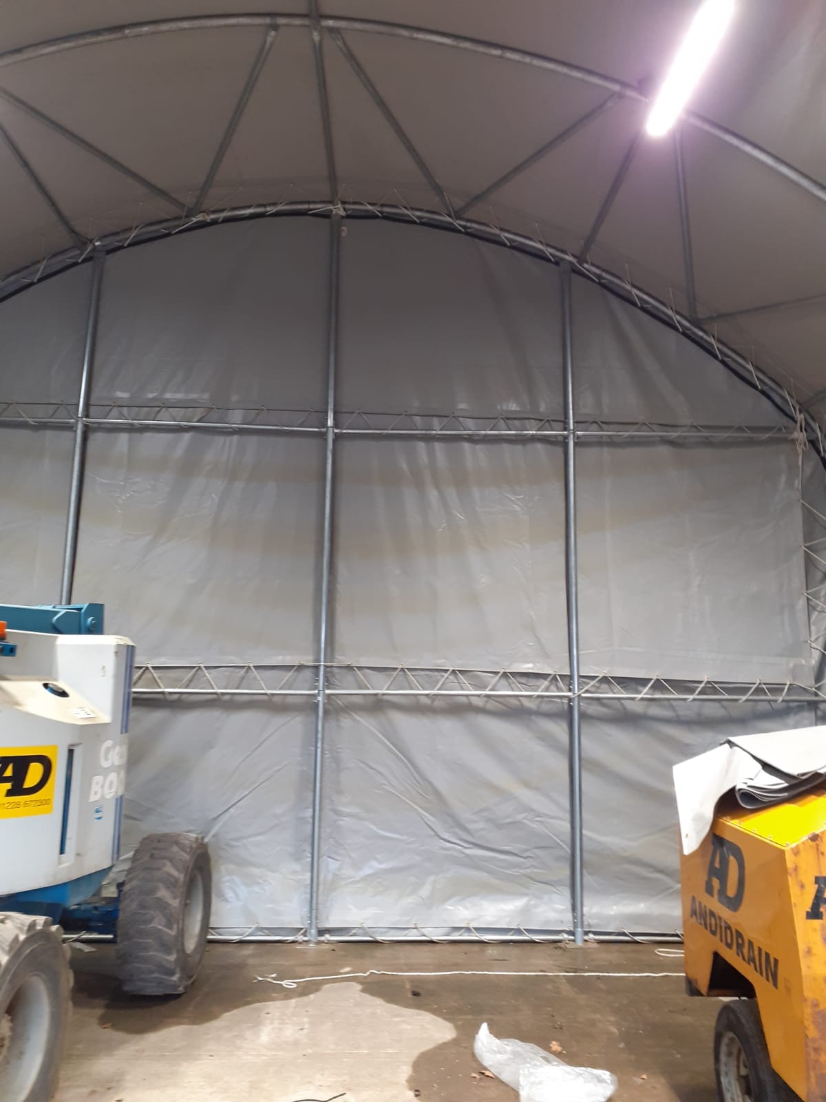 Painel Traseiro Fechado para Abrigos de Contêiner