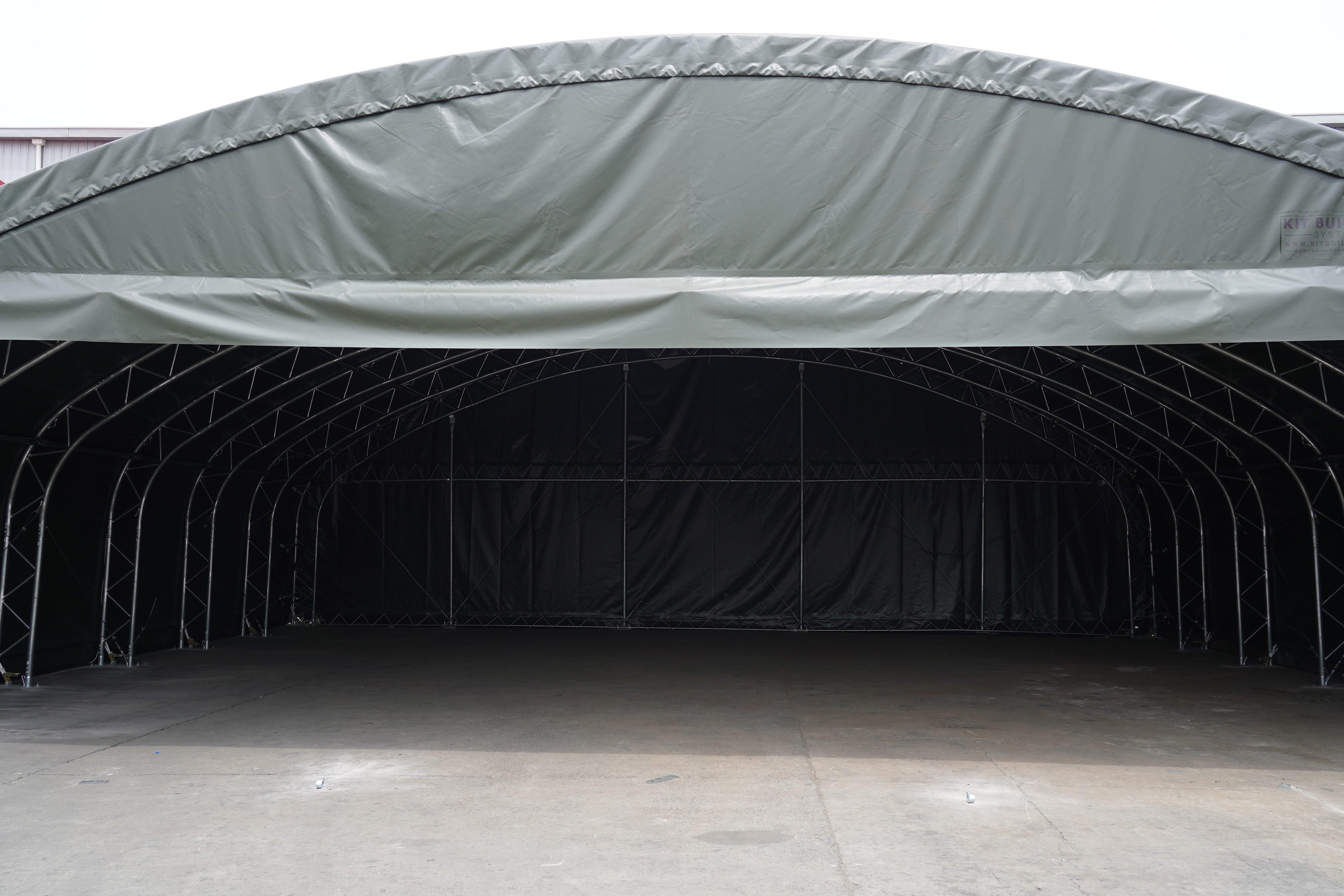 Hangar de aeronaves | Verde