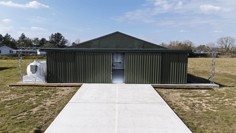 Hangar de aeronaves em aço